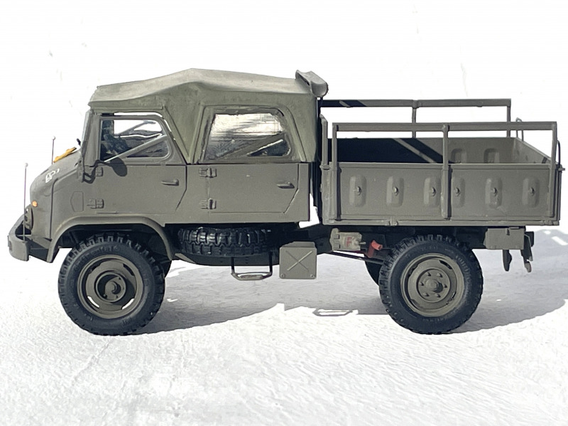 Unimog S 404 Doppelkabine (DoKa)