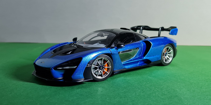 McLaren Senna