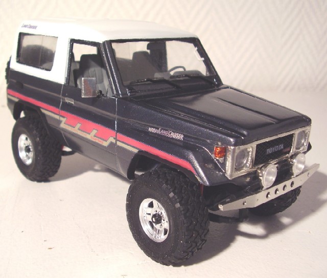 Toyota Land Cruiser BJ74V