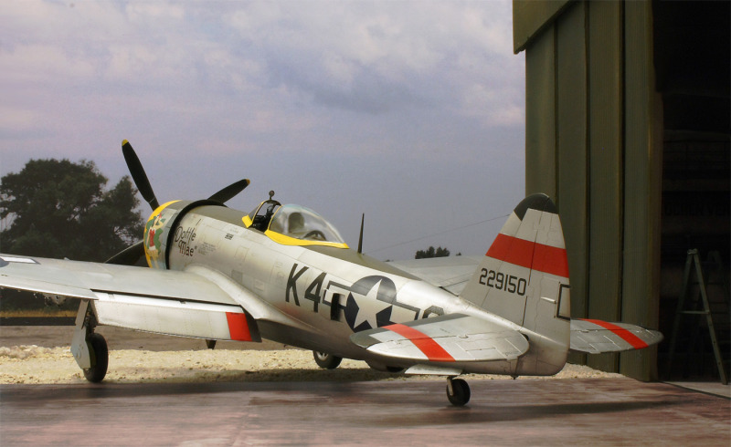 Republic P-47D-28-RA Thunderbolt