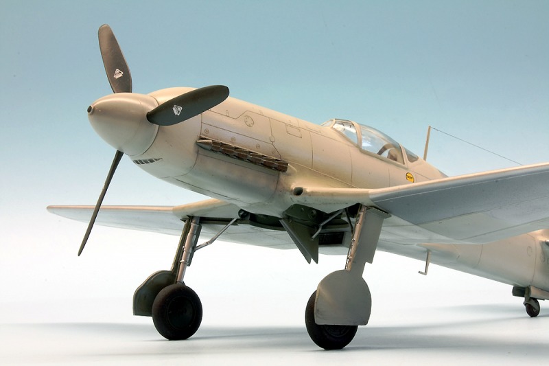Heinkel He 100