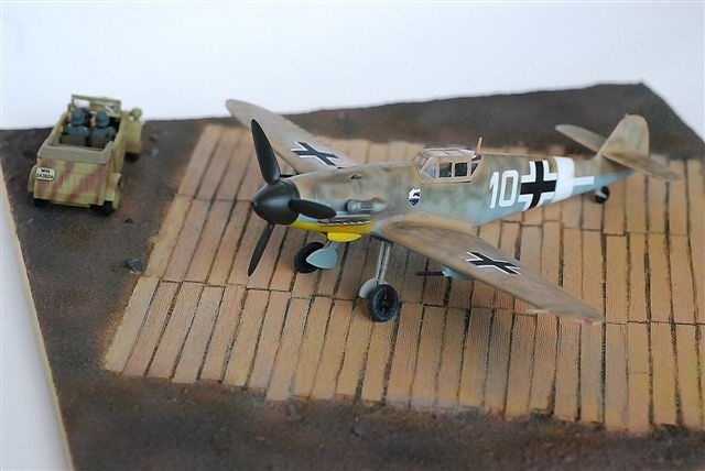 Messerschmitt Bf 109 G-2 Trop