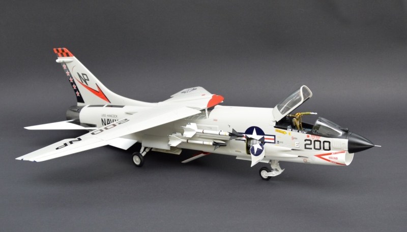 Vought F-8J Crusader