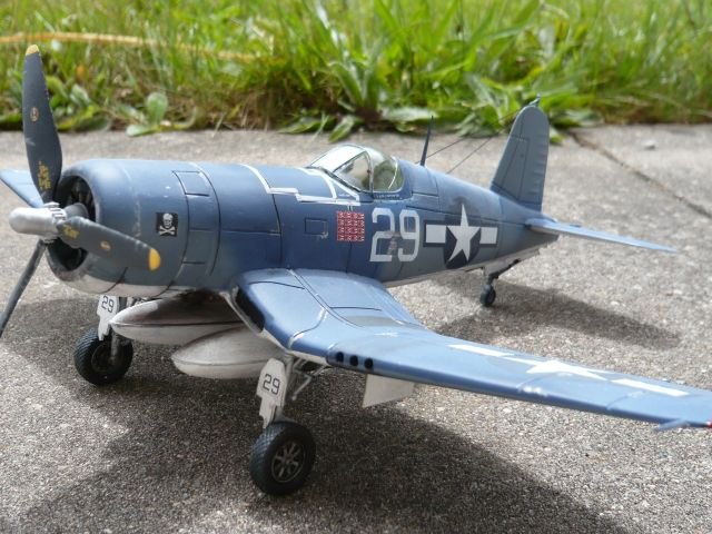 Chance Vought F4U-1A Corsair