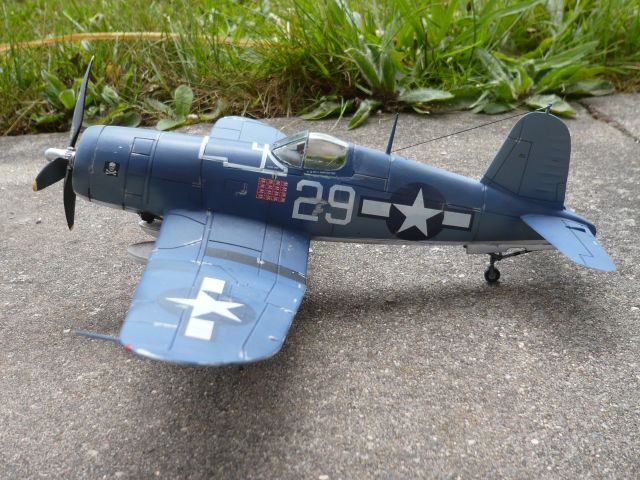 Chance Vought F4U-1A Corsair