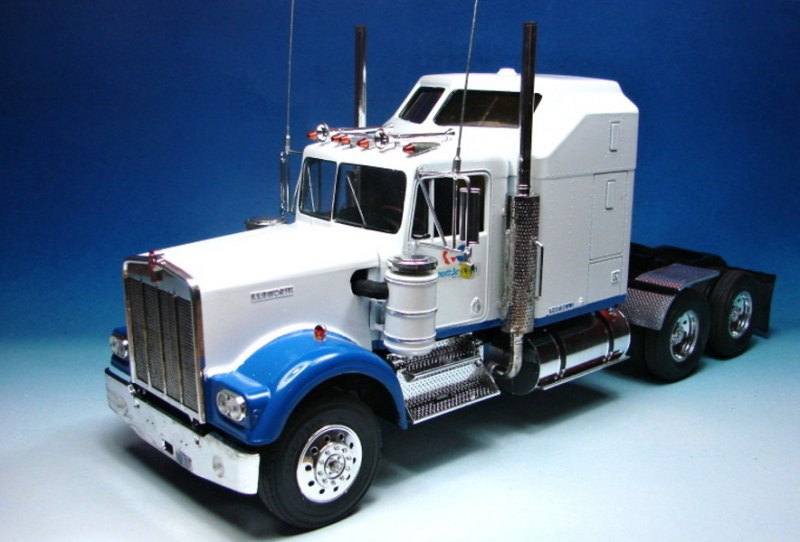 Kenworth W925 Aerodyne