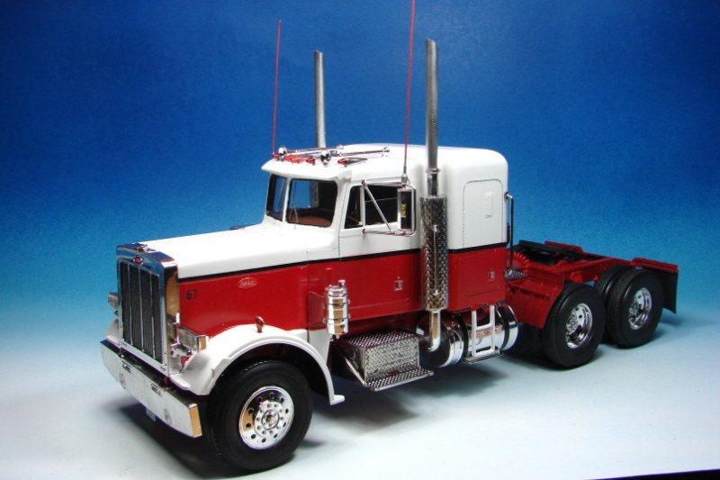 Peterbilt 359