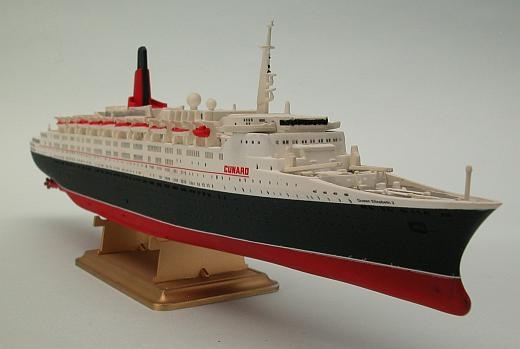 R.M.S. Queen Elisabeth 2