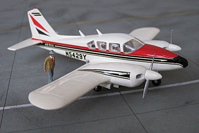 Piper PA-23 Apache/Aztec