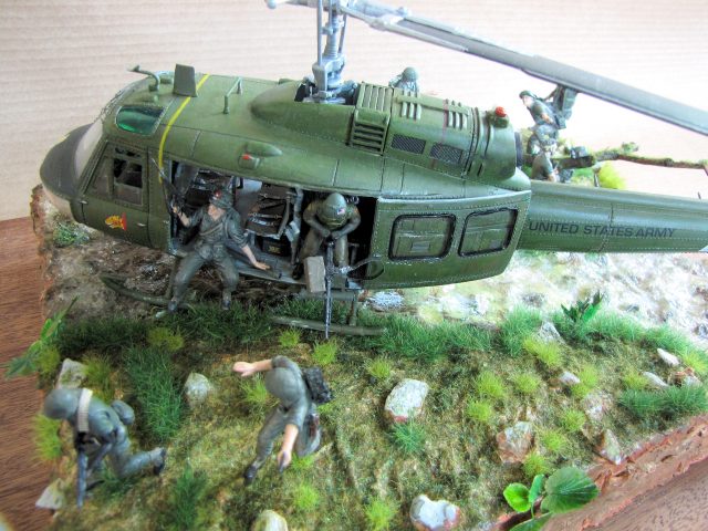 Bell UH–1D Huey