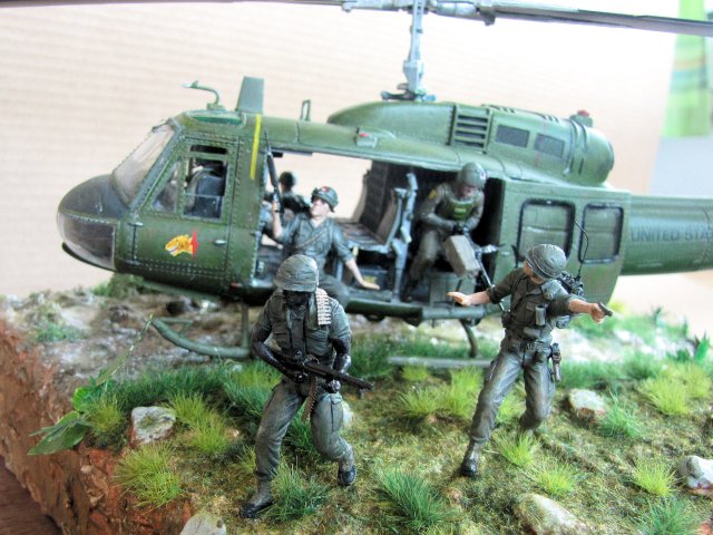 Bell UH–1D Huey