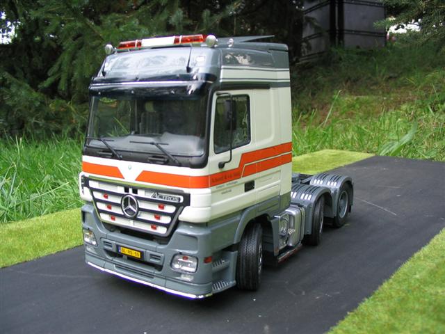 Mercedes-Benz Actros 2541 MP2