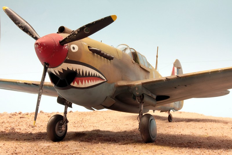 Curtiss P-40B Warhawk