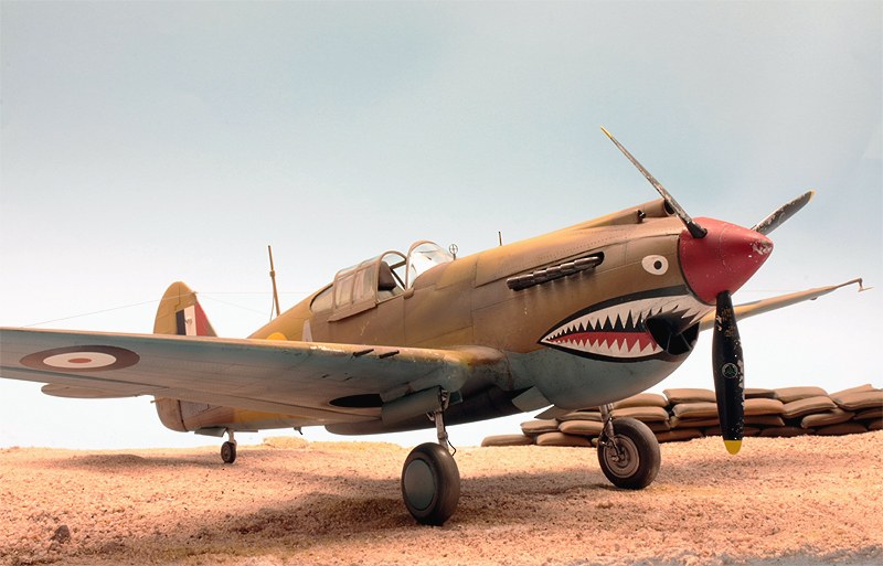 Curtiss P-40B Warhawk