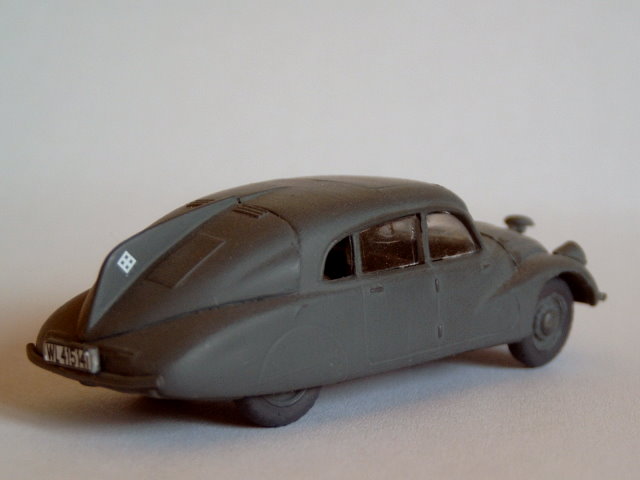 Tatra T-87