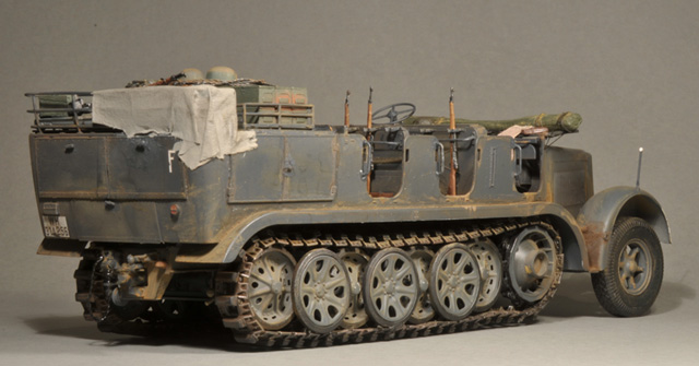 Sd.Kfz. 7 early production