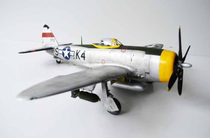 Republic P-47D-28-RA Thunderbolt