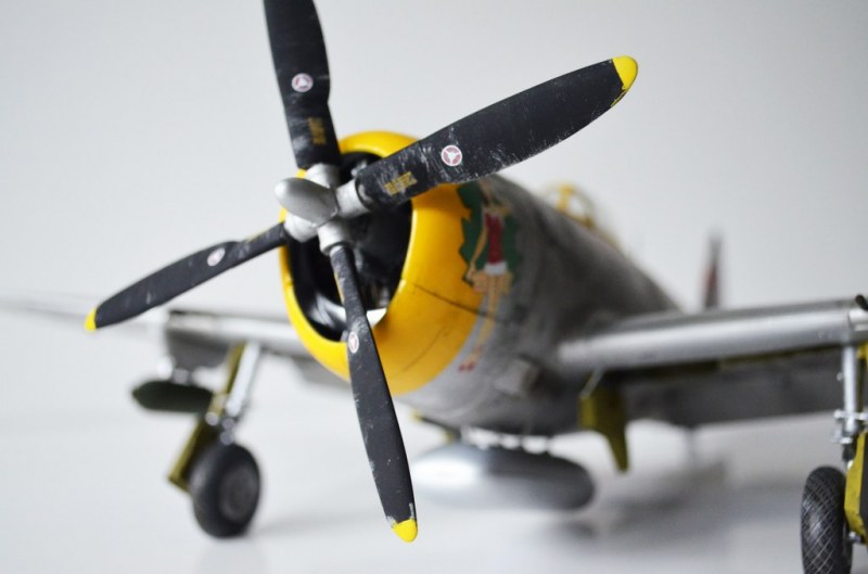 Republic P-47D-28-RA Thunderbolt