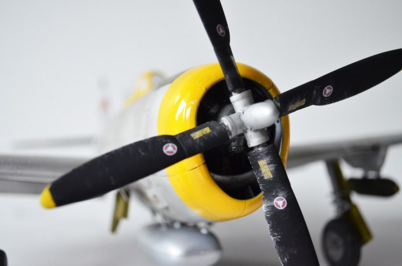 Republic P-47D-28-RA Thunderbolt