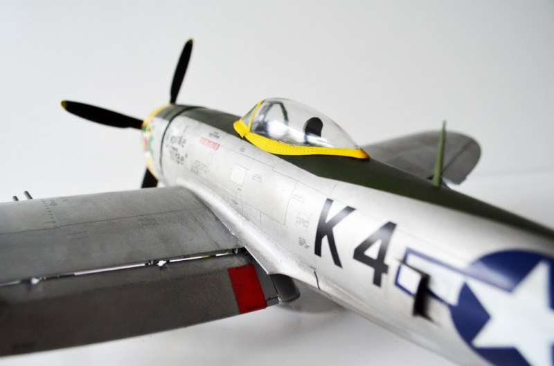 Republic P-47D-28-RA Thunderbolt