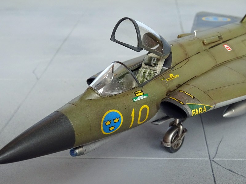 Saab J 35F-2 Draken