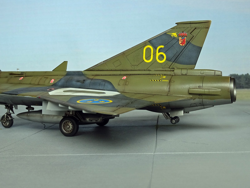 Saab J 35F-2 Draken