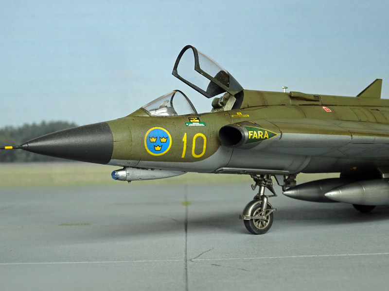 Saab J 35F-2 Draken