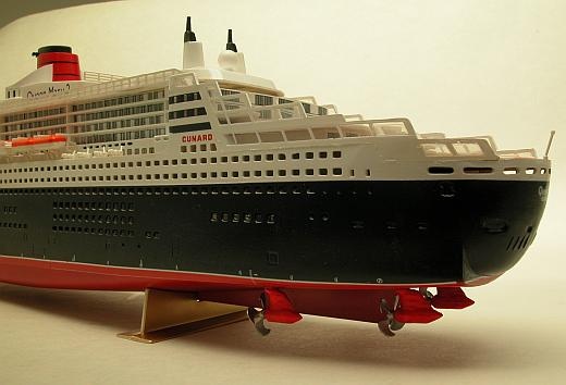 R.M.S. Queen Mary 2