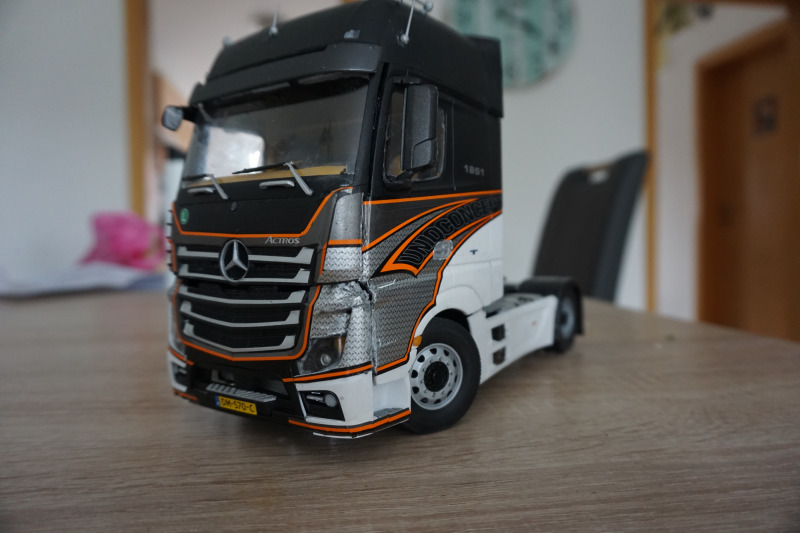 Mercedes Benz Actros MP4