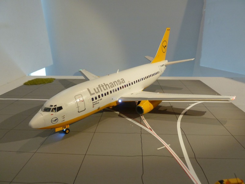 Boeing 737-200