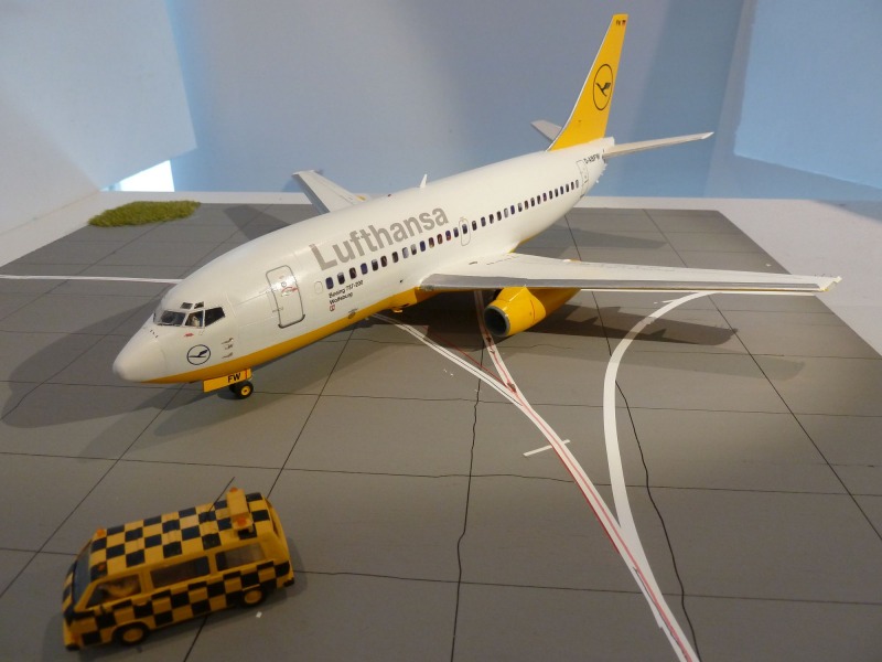 Boeing 737-200