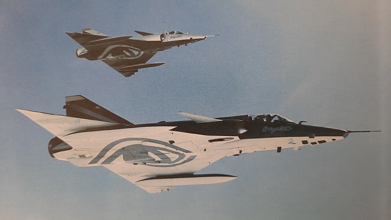 AMD Mirage III RS «black & white»