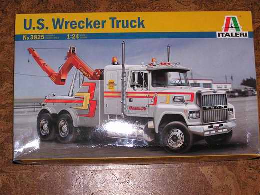 ITALERI 3825 U.S. Wrecker Truck | LKW Bausatz 1:24 | Online kaufen bei Modellbau Härtle ITALERI 3825 U.S. Wrecker Truck | LKW Bausatz 1:24 | Online kaufen bei Modellbau Härtle