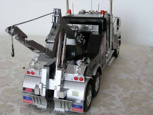 Camion de dépannage - Maquette de camion Italeri IT3825 | Rakuten