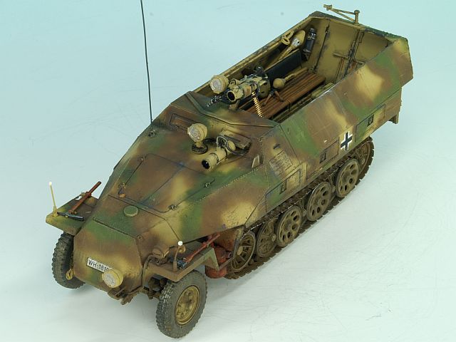 Sd.Kfz. 251/1 Ausf. D Falke