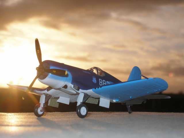 Chance Vought F4U-1 Corsair