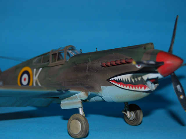 Curtiss P-40B Warhawk