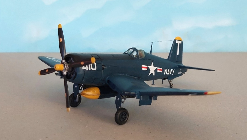 Chance Vought F4U-5 Corsair