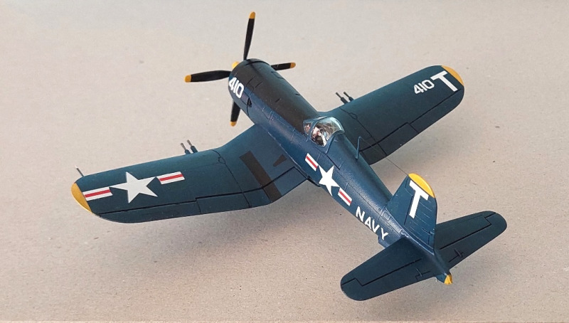 Chance Vought F4U-5 Corsair