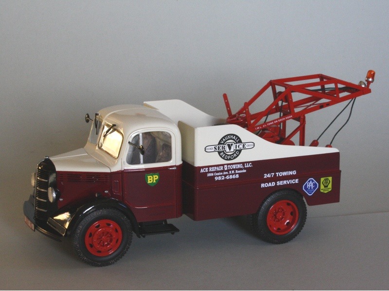 Bedford O-Series Recovery Truck