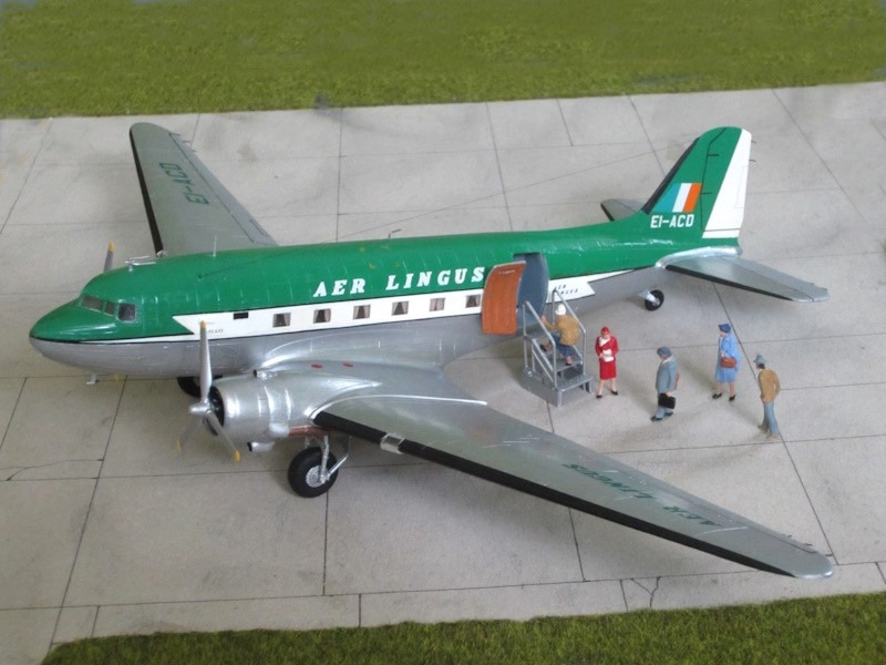 Douglas DC-3