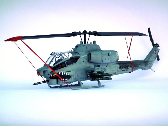 Bell AH-1W Super Cobra