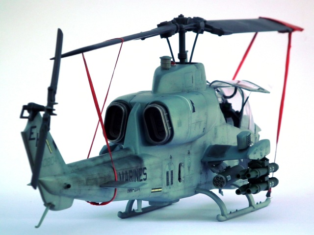 Bell AH-1W Super Cobra