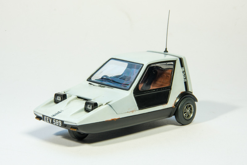 Bond Bug 700ES