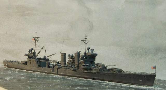 USS Astoria (CA34), Trumpeter 1700 von Rainer Michalek