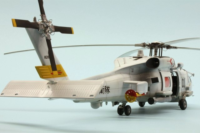 Mitsubishi SH-60J Seahawk