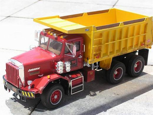 Autocar DC-9964 Dumptruck