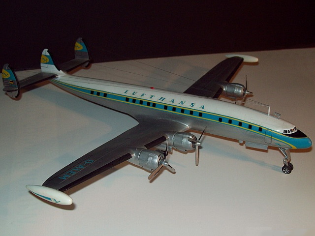 Lockheed L-1049G Super Constellation