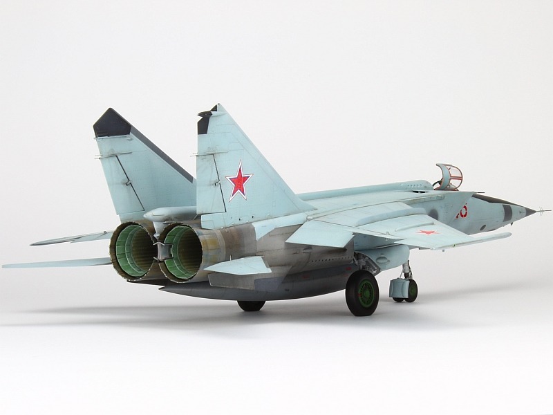 MiG-25RBT Foxbat-B