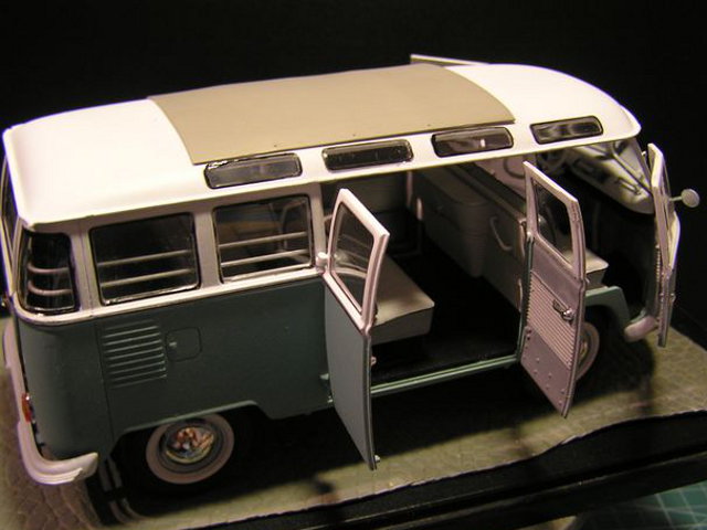 VW Typ 2 T1 "Samba Bus"